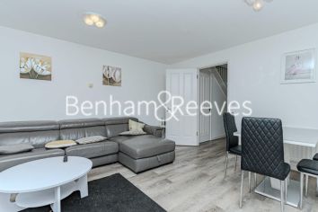 2  bedrooms flat to rent in Victoria Way, Charlton, SE7-image 7