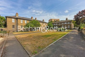 3  bedrooms flat to rent in Connaught Mews, Woolwich, SE18-image 6