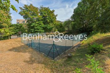 3  bedrooms flat to rent in Connaught Mews, Woolwich, SE18-image 11