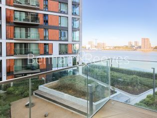 2  bedrooms flat to rent in Duke Wellington of Avenue, Royal Arsenal Riverside, SE18-image 5