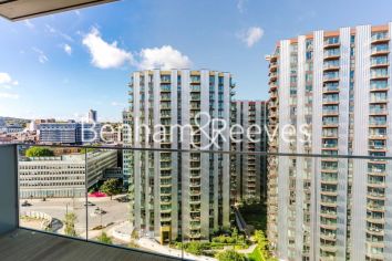 2  bedrooms flat to rent in Duke of Wellington Avenue, Royal Arsenal Riverside, SE18-image 13
