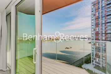 2  bedrooms flat to rent in Brigadier Walk, Royal Arsenal Riverside, SE18-image 12