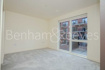 2  bedrooms flat to rent in Thunderer Walk, Royal Arsenal Riverside, SE18-image 10