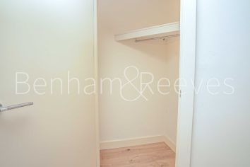 2  bedrooms flat to rent in Thunderer Walk, Royal Arsenal Riverside, SE18-image 21