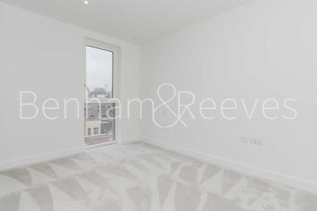 1  bedroom flat to rent in Moorehead Way, Kidbrooke Village, SE3-image 3