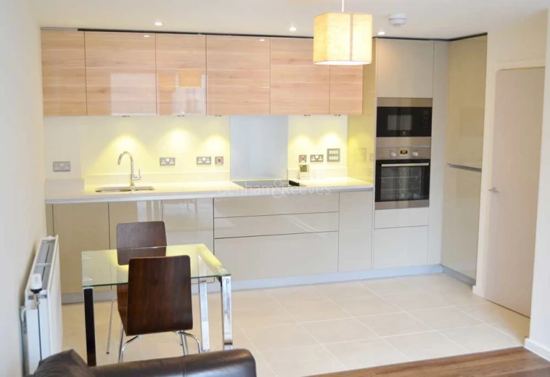 Kitchen view of Acton Gardens images 1