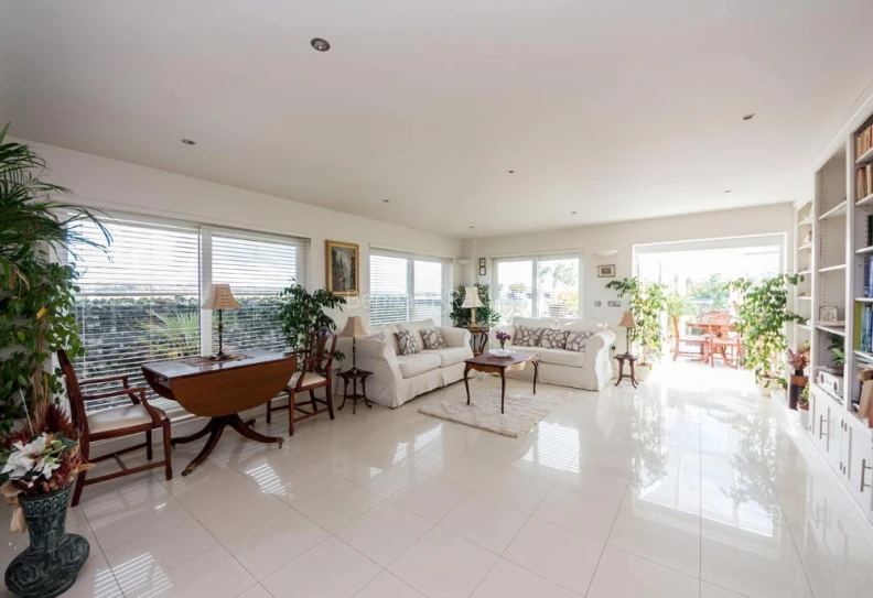 Reception view of Beaufort Park images 4