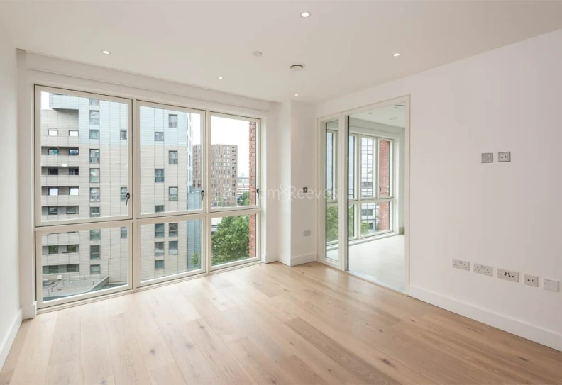 Reception view of Blackwall Reach images 1