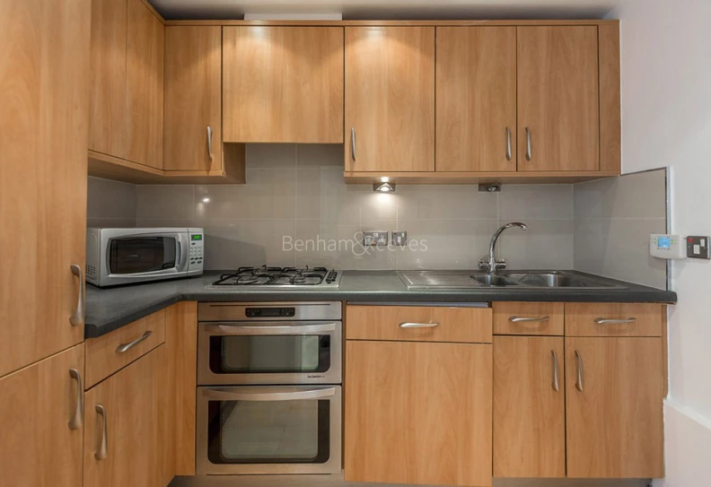 Kitchen view of Brook Mews North images 1