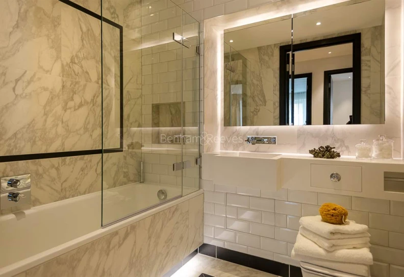 Bathroom view of Chapter Street images 1