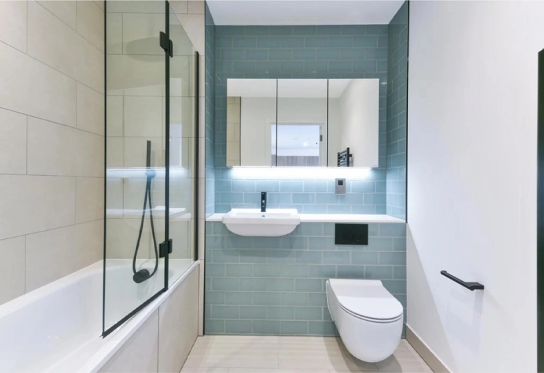 Bathroom view of Clapham Place images 1