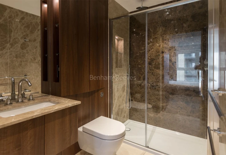 Bathroom view of Dickens Yard images 5