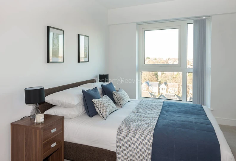 Bedroom view of Dickens Yard images 1