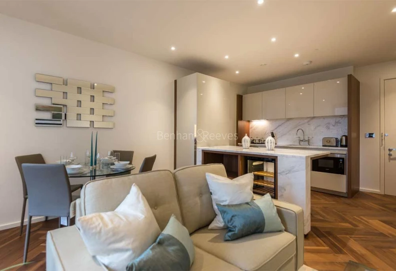 Reception view of Embassy Gardens images 1