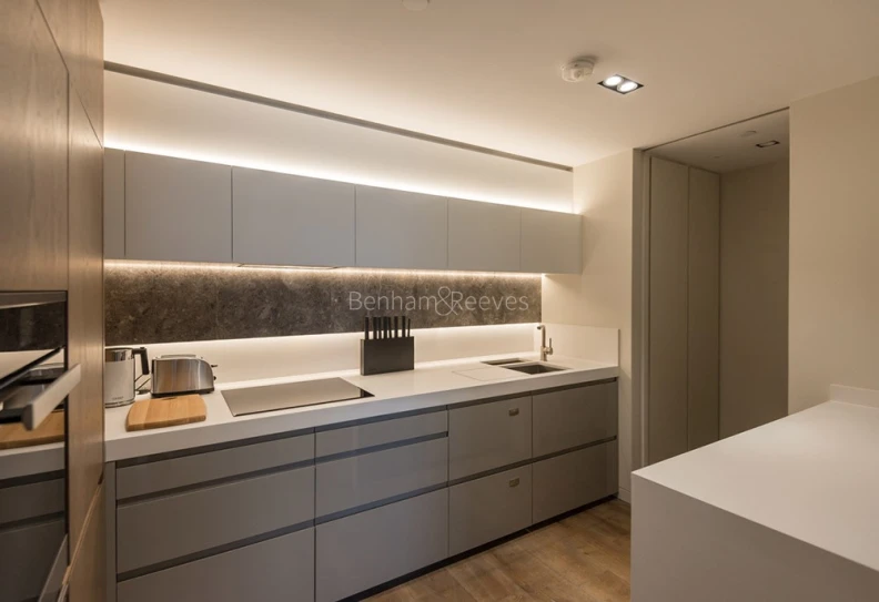 Kitchen view of Fitzroy Place images 1