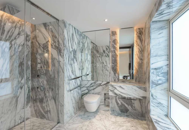 Bathroom view of Fulham Reach images 1