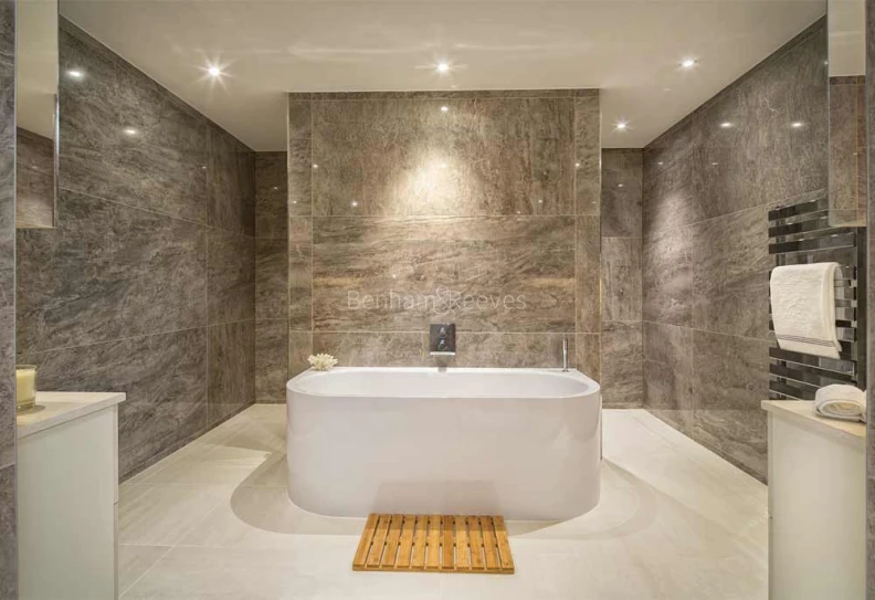 Bathroom view of Fulham Riverside images 1