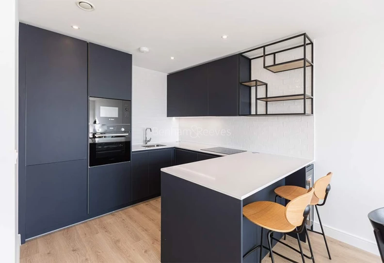 Kitchen view of Grand Union images 1