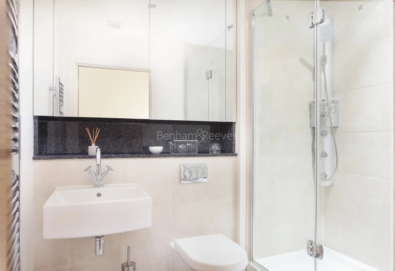 Bathroom view of Imperial Wharf images 1