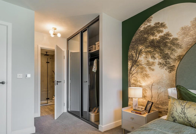 Bedroom view of Kew Bridge Rise images 6