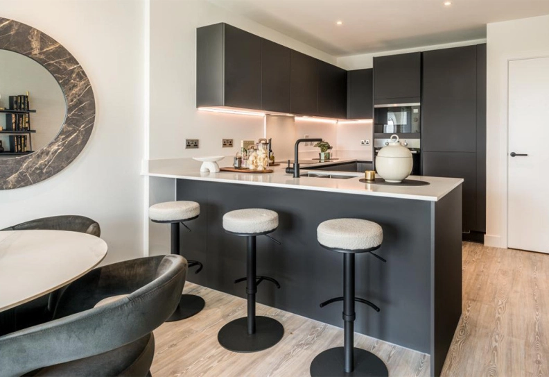 Kitchen view of Kew Bridge Rise images 3