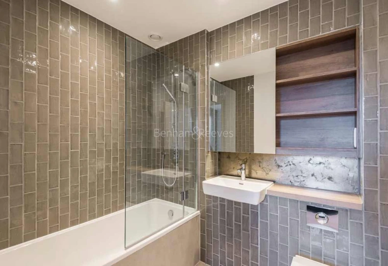 Bathroom view of Kidbrooke Village images 1