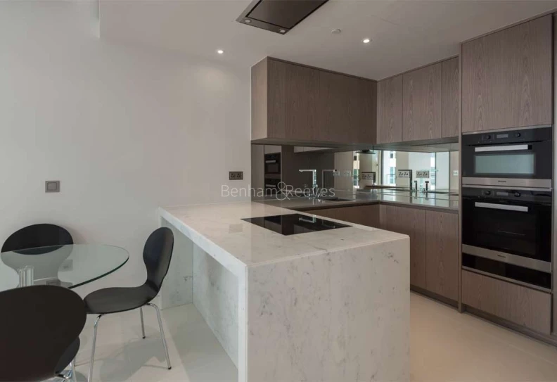 Kitchen view of Landmark Place images 1