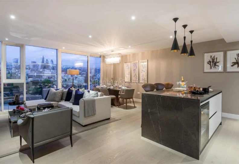 Reception view of London Dock images 4