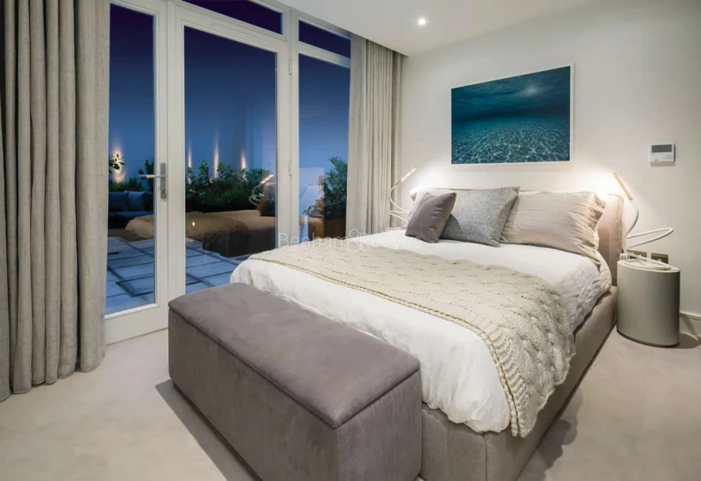 Bedroom view of Marine Wharf East images 1