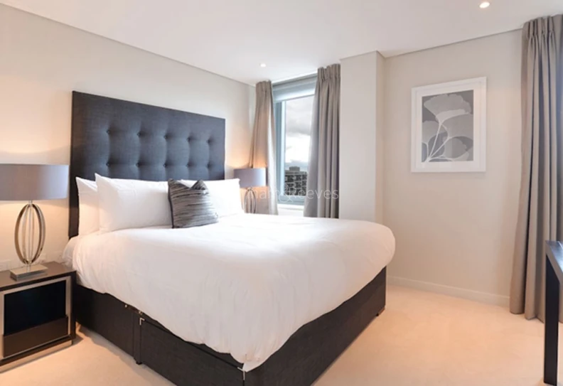Bedroom view of Merchant Square images 1