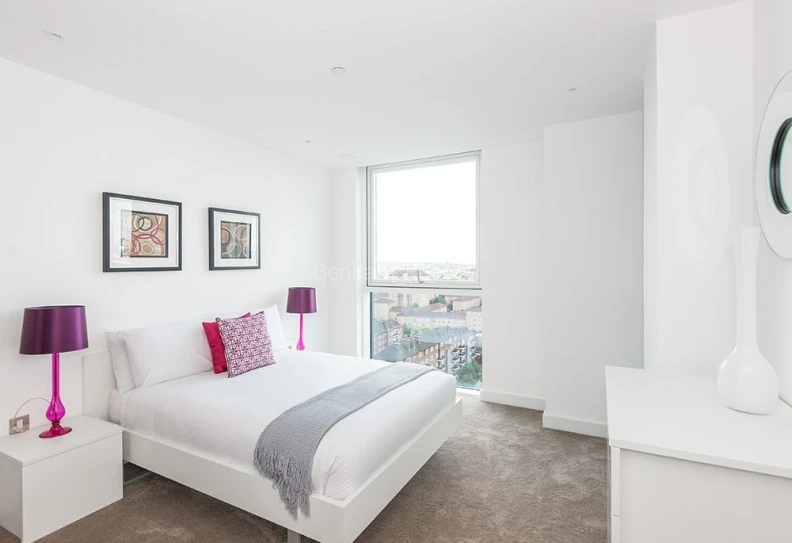 Bedroom view of Nine Elms Point images 1