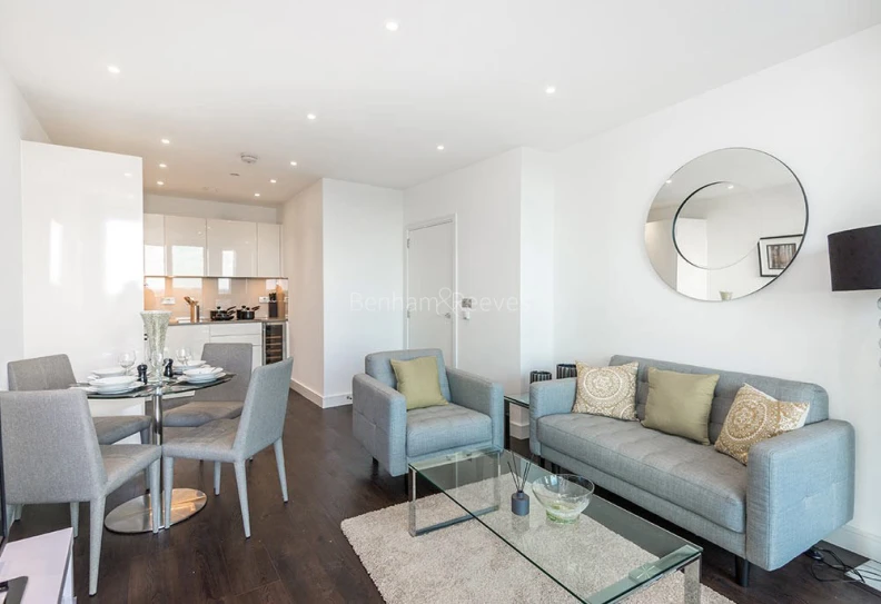 Reception view of Nine Elms Point images 2