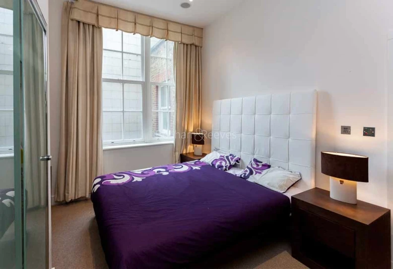 Bedroom view of One Hans Crescent images 1