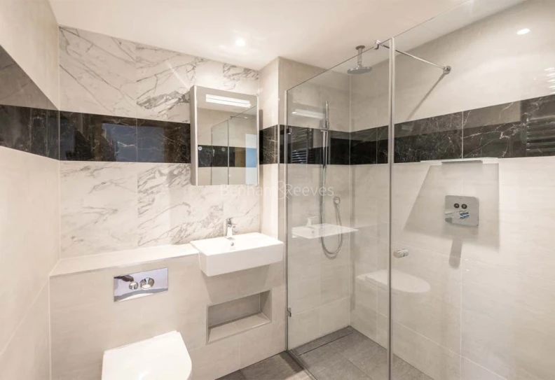 Bathroom view of Paddington Exchange images 1
