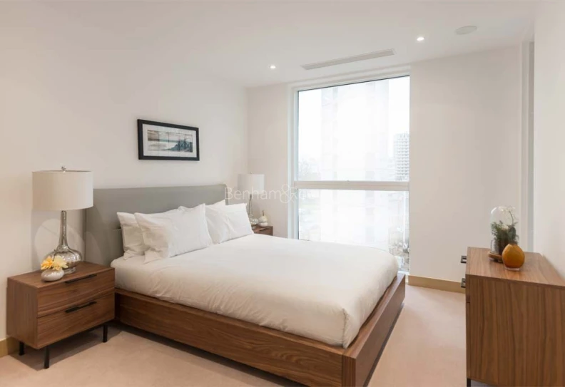 Bedroom view of Paddington Exchange images 1