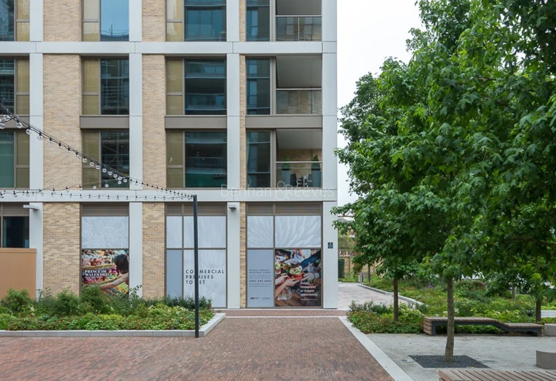 Exterior view of Prince of Wales Drive Image 3