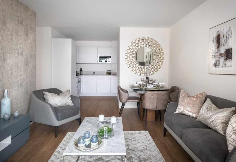 Kitchen view of Putney Rise images 1