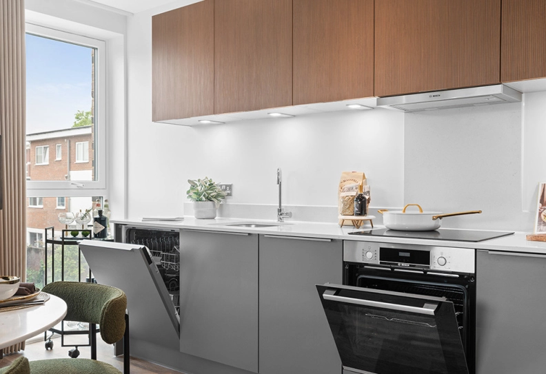 Kitchen view of Rockcliffe Square images 1