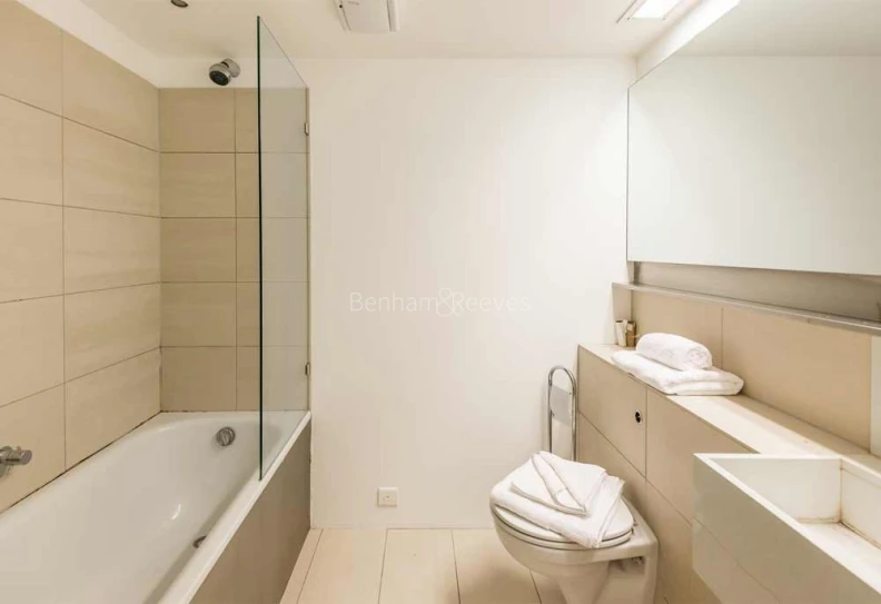 Bathroom view of Seacon Wharf images 1