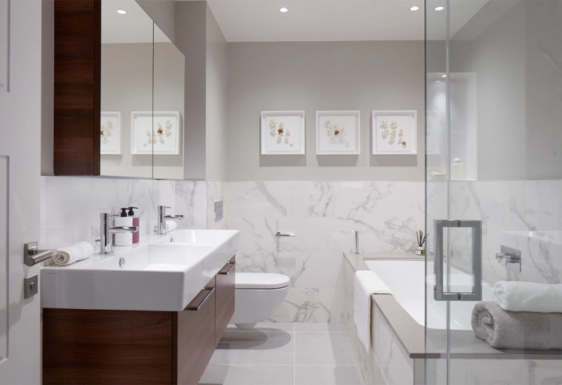 Bathroom view of Teddington Riverside images 2