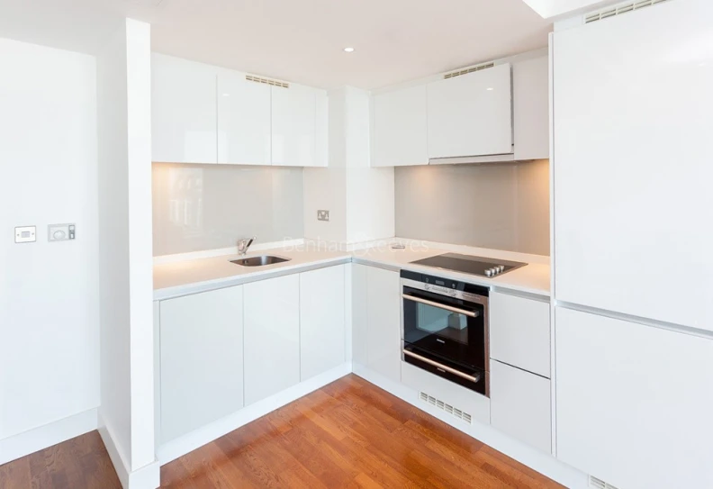 Kitchen view of The Landmark images 1
