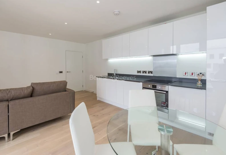 Kitchen view of TNQ images 1