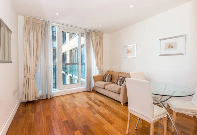 Reception view of West End Quay images 1