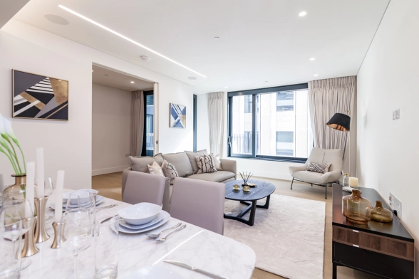 Rathbone Place, Fitzrovia -image 2