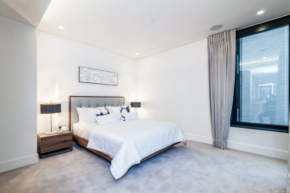 Rathbone Place, Fitzrovia -image 4