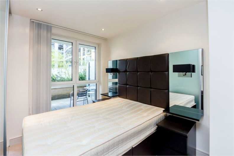 1 bedroom apartments/flats to sale in Imperial Wharf, London-image 4