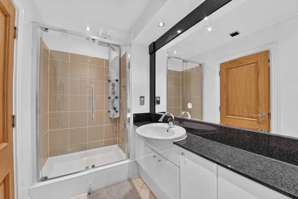 3 bedrooms apartments/flats for sale in The Boulevard, Imperial Wharf - SW6 view 17