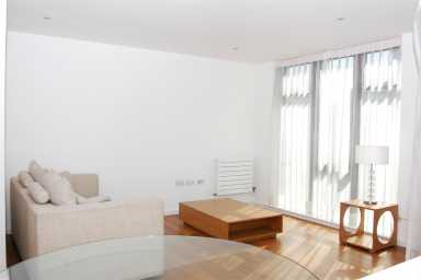 Westland Place, Old Street - N1 view 3