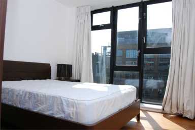 Westland Place, Old Street - N1 view 5