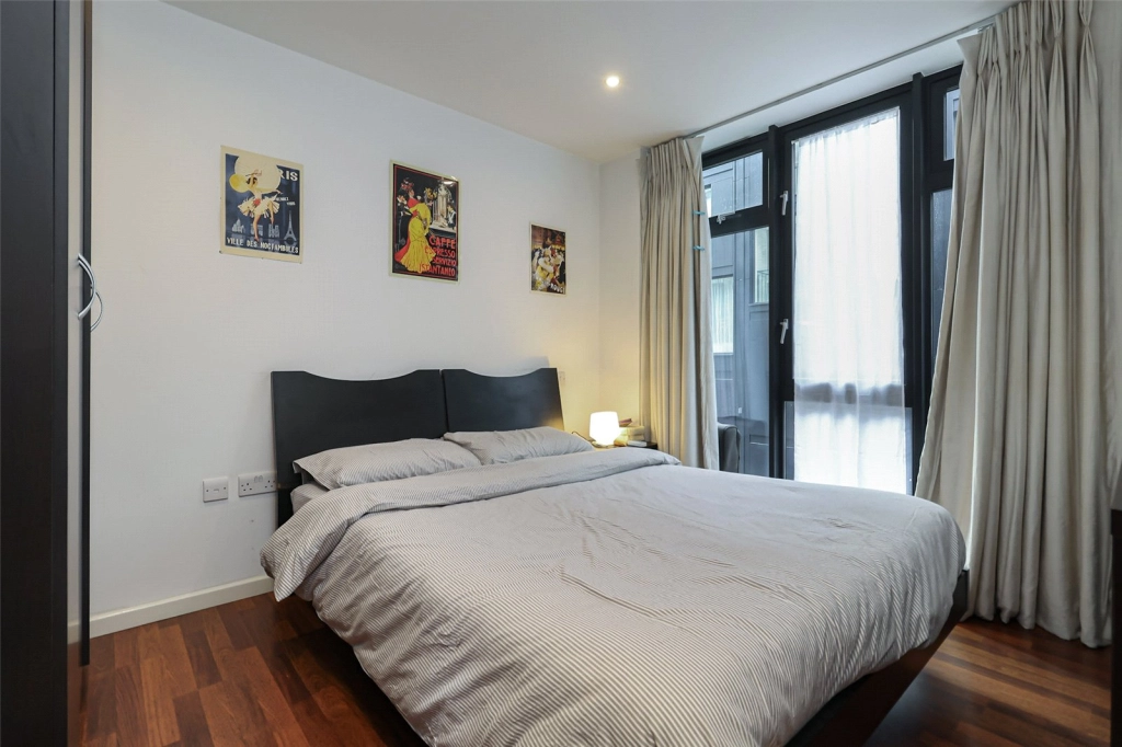 2 bedrooms apartments/flats for sale in Westland Place, Old Street - N1 view 8